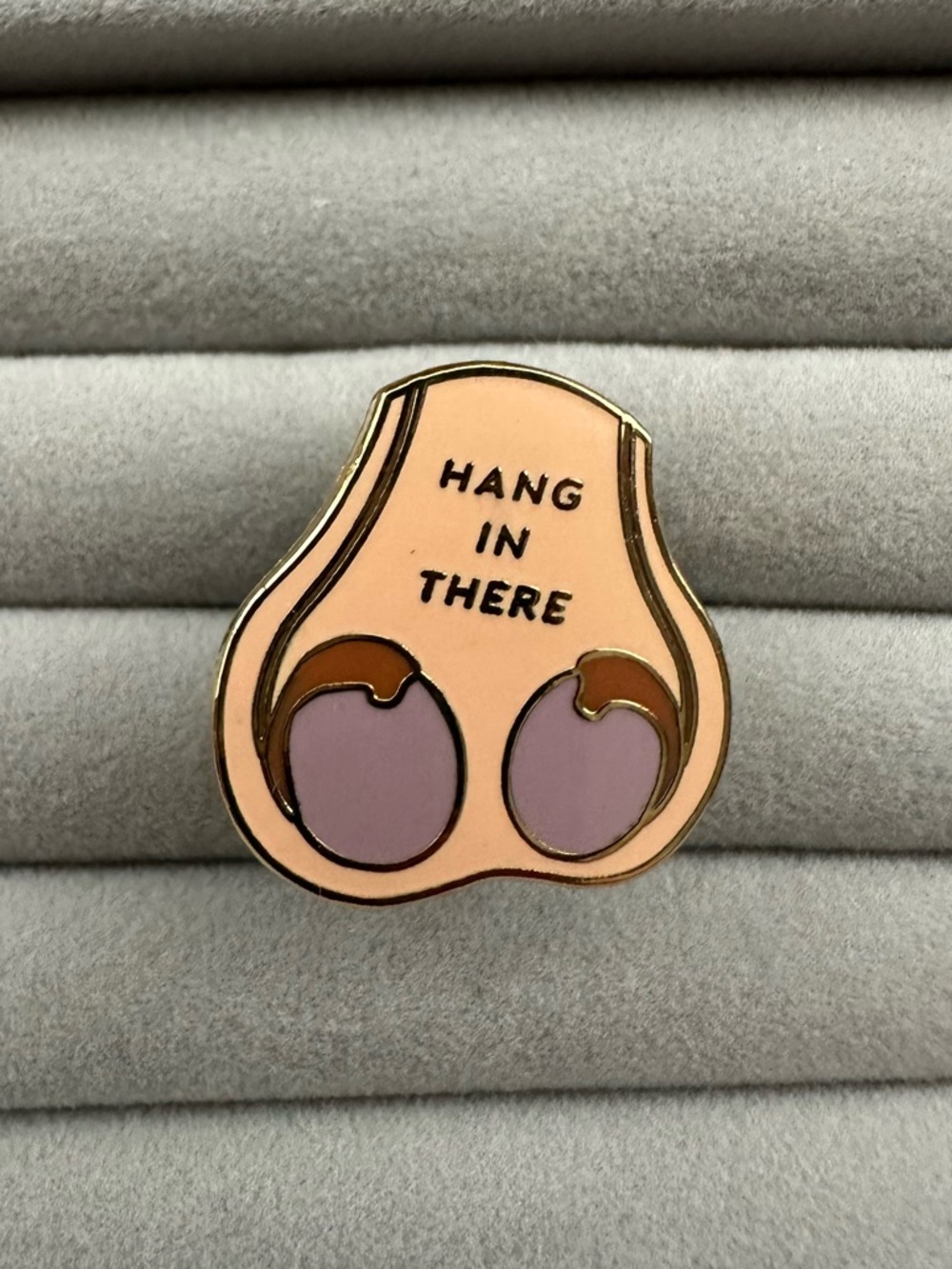 V Coterie x FIGS “Hang in There” Testes Medical Nursing Enamel Pin